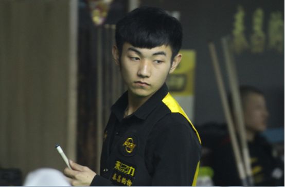 带领球队在 带领球队在