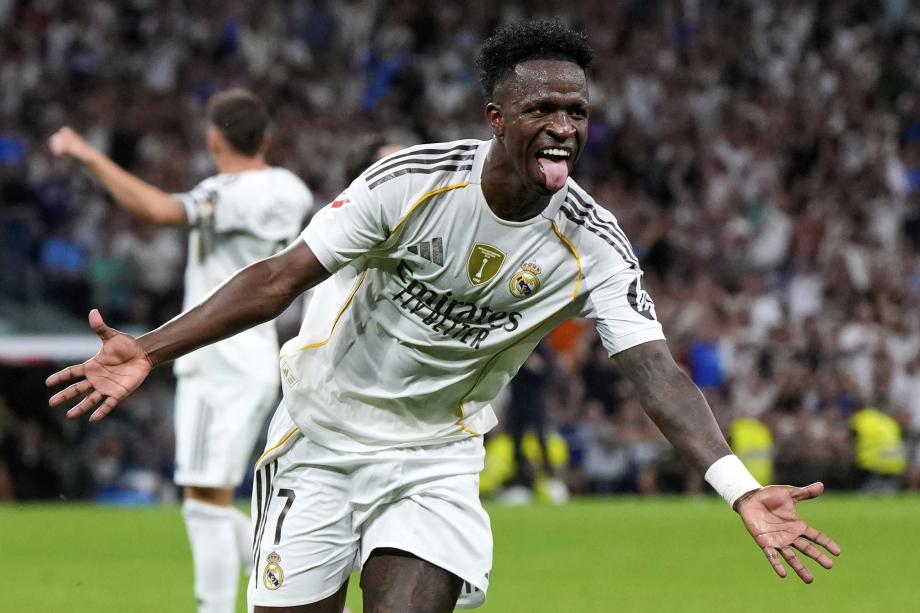 为球队扩大 为球队扩大