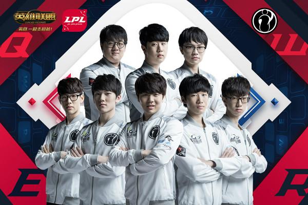 队交手时 队交手时