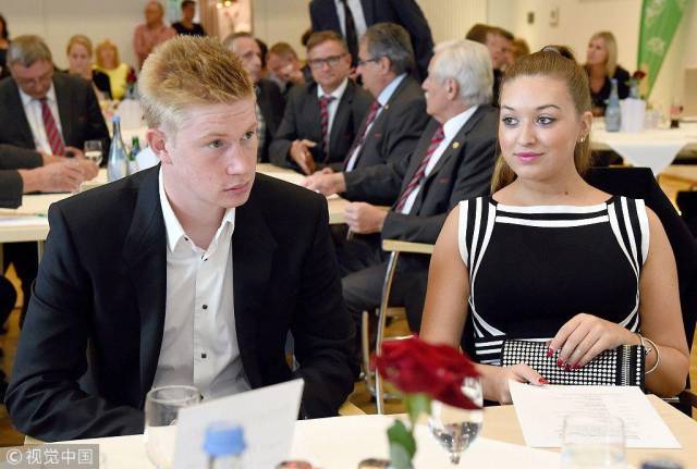 撤步制造空 撤步制造空