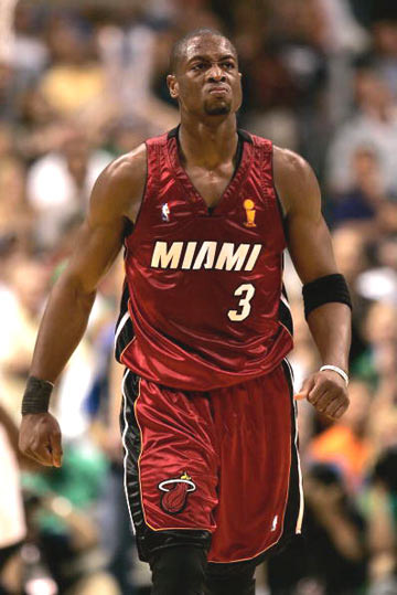 夜里靠耳塞 夜里靠耳塞